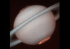 Polární záře na Saturnu